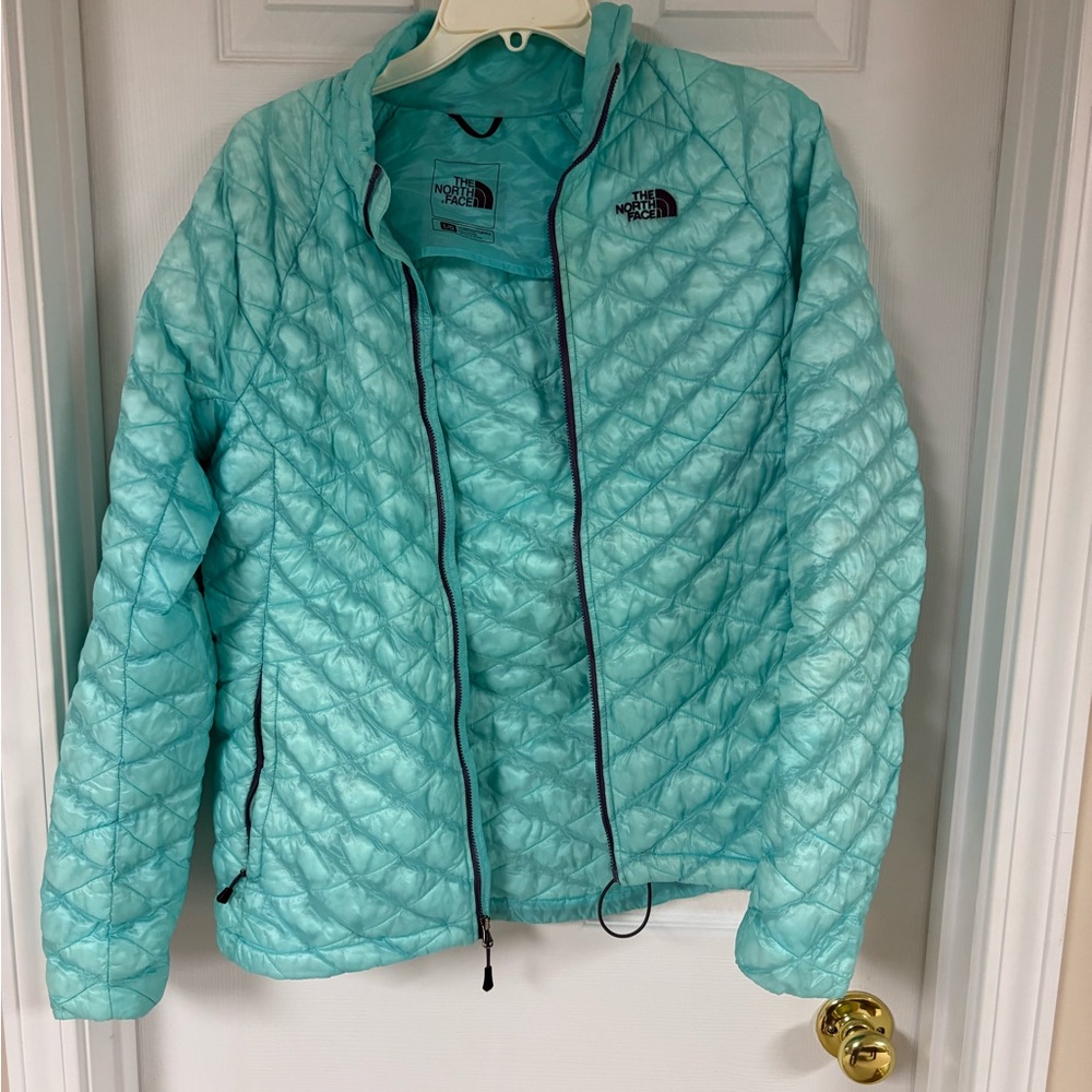 The North Face Women's Thermoball lightweight jacket